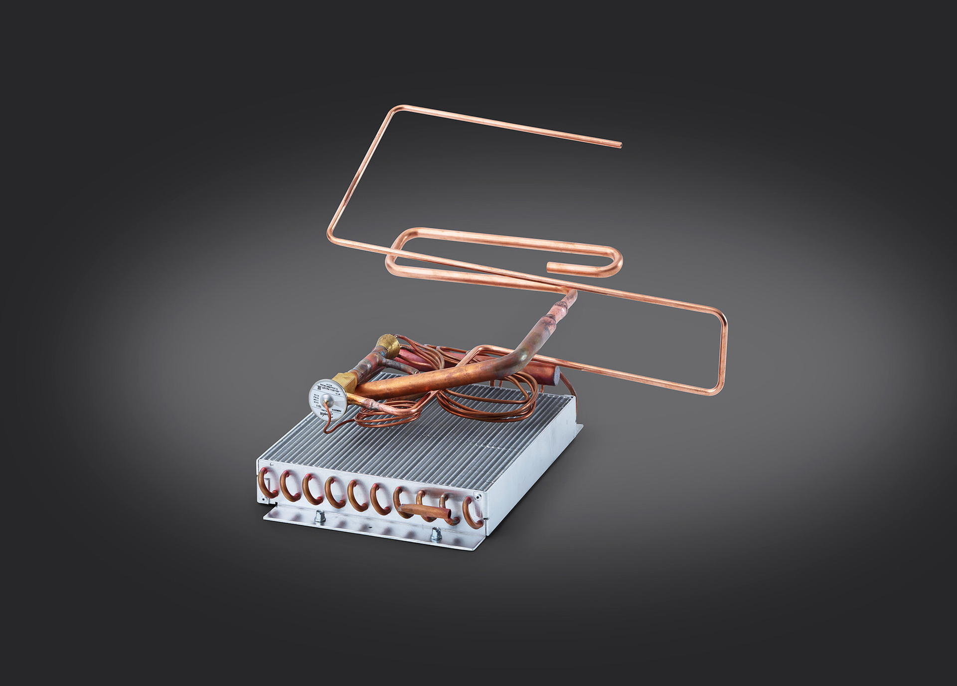 Innenansicht eines Klimageräts mit sichtbaren Komponenten